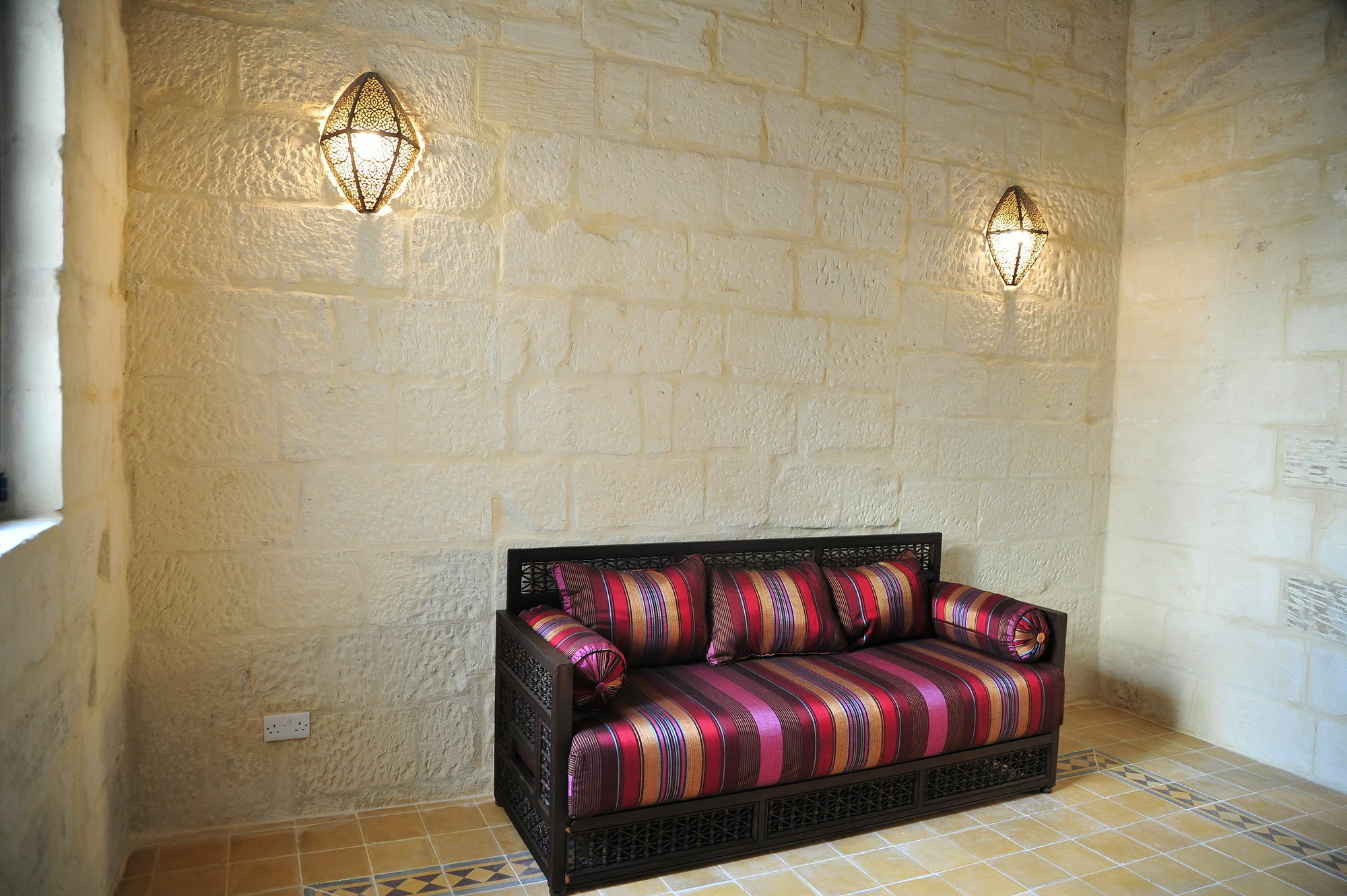 Nocleg ze śniadaniem The Stonehouse 3*